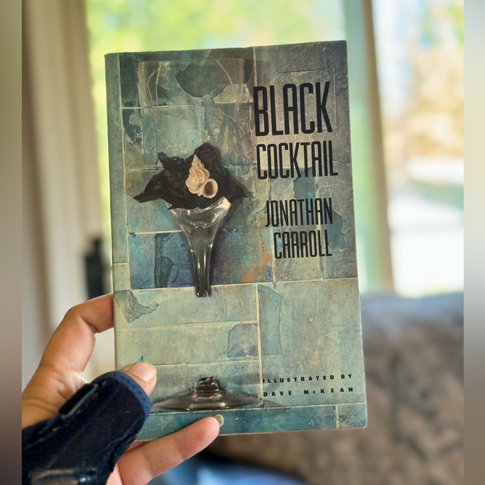 Vintage ‘Black Cocktail’ Novella by Jonathan Carroll